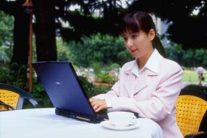 お得に購入できる互換バッテリー